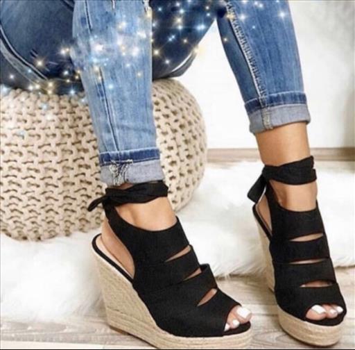 SHO1921S.jpg PLATFORM SANDALS - Image 1