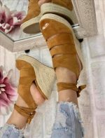 PLATFORM SANDALS - Image 2