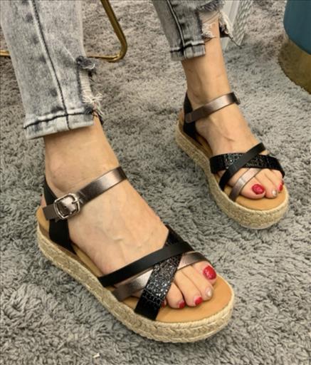 SHO2321S.jpg FLAT SANDALS - Image 1
