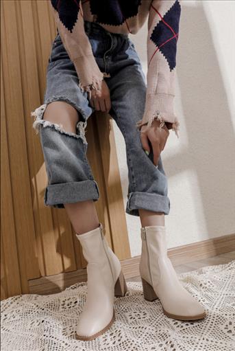 SHO1721W.jpg ANKLE BOOTS - Image 1