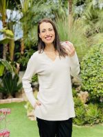 KNITTED SWEATER V NECK