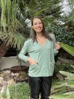 KNITTED V NECK - Image 12