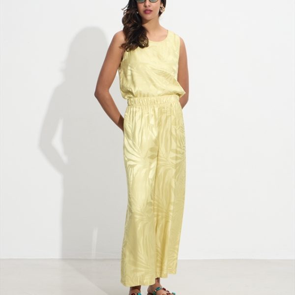 EMBOSSED TROUSER SATIN
