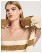 KNITTED V NECK - Image 3