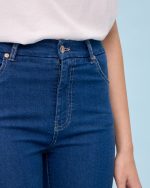 JEAN FLARED LEG - Image 3