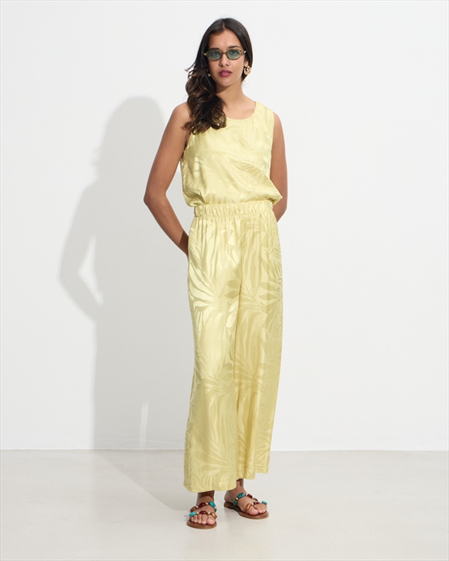 29077.jpg EMBOSSED TROUSER SATIN - Image 1