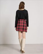 SHORT WRAP CHECK SKIRT - Image 4