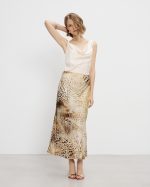 MIDI SKIRT SATIN ANIMAL PRINT - Image 2