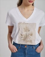 V NECK PRINTED