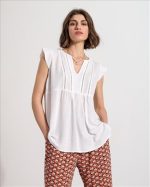 BLOUSE LINEN WITH CUTWORK