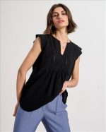 BLOUSE LINEN WITH CUTWORK - Image 5
