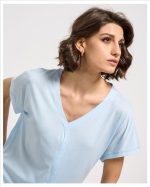 BLOUSE SIMPLE V NECK - Image 11