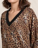 BLOUSE V NECK ANIMAL PRINT - Image 3
