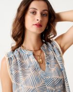 BLOUSE V NECK PRINTED - Image 9