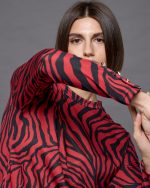 KNITTED BLOUSE ZEBRA PRINT - Image 4