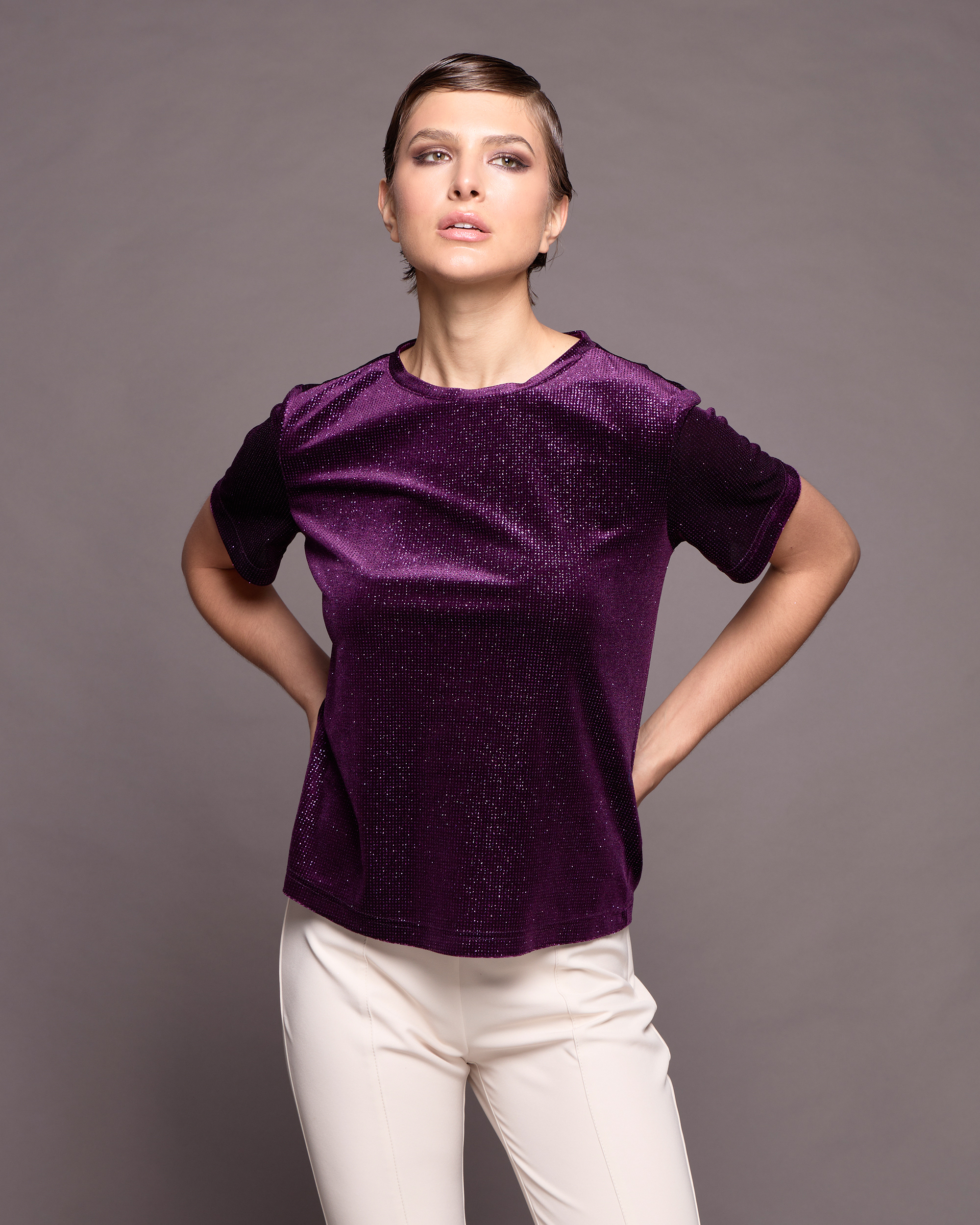 46114A.jpg VELVET BLOUSE SHORT SLEEVE - Image 1