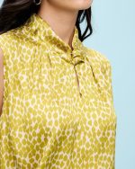 BLOUSE SLEEVELESS PRINTED - Image 4