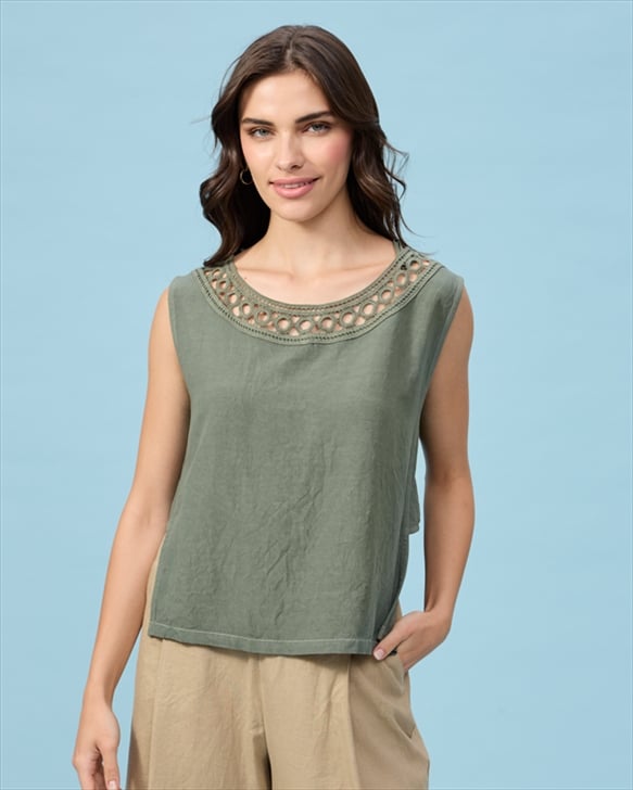 47247.jpg LINEN ROUND CUT WORK - Image 1