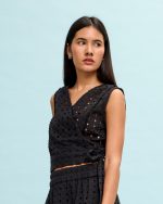 CROP TOP CUTWORK - Image 2