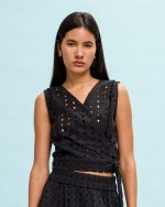 CROP TOP CUTWORK - Image 3