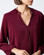 BLOUSE CREPE V NECK - Image 10