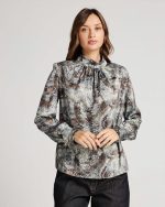 BLOUSE PRINTED RUCHED MOCK NECK - Image 3