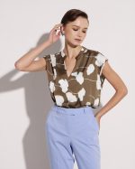 BLOUSE SLEEVELESS PRINTED - Image 11