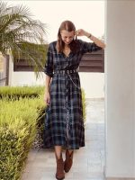 DRESS MIDI WITH BELT - Image 7