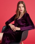 VELVET DRESS CROSS FRONT - Image 10