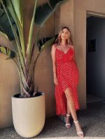 DRESS SPAGHETTI STRAPS