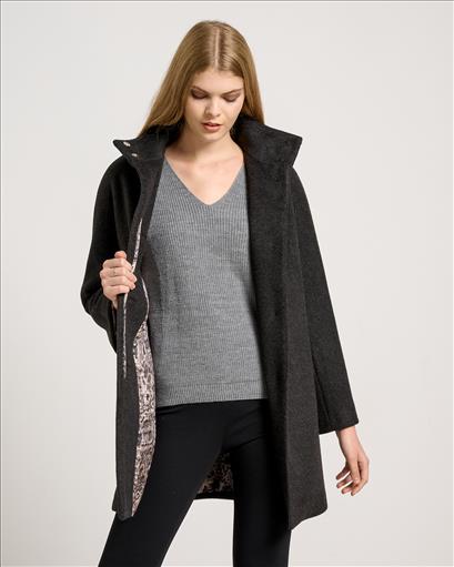92034.jpg COAT OVERSIZE - Image 1