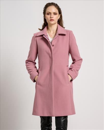 92048.jpg COATS WITH BUTTONS - Image 1