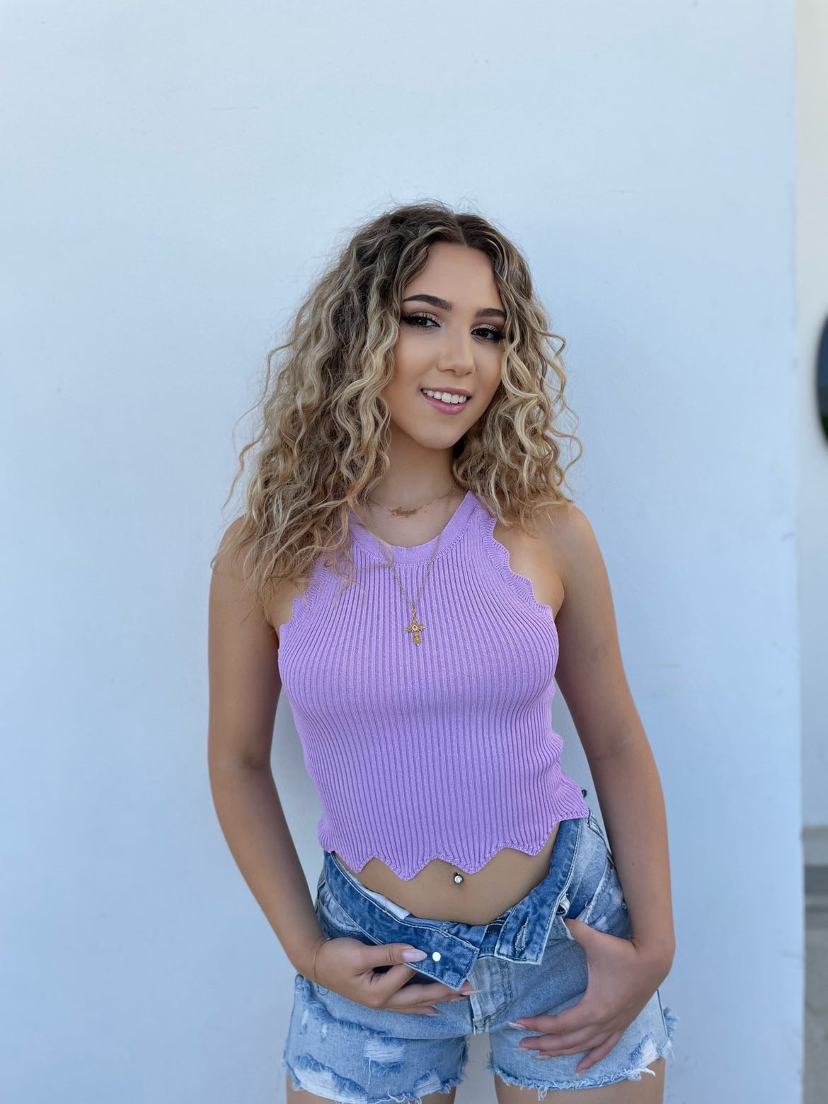 IB3222S.jpg CROP TOP RIBBED - Image 1