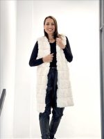 VEST FAUX FUR SLEEVELESS - Image 2