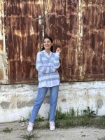 JEAN MOM FIT RHINESTONES