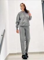 KNITTED TOP WITH DESIGN DETAIL - Image 8