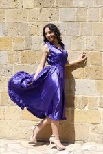 MIDI DRESS V RUFFLE  NECK - Image 2