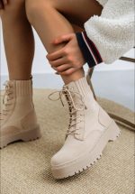 ANKLE BOOTS LACE UP