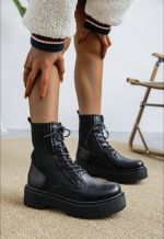 ANKLE BOOTS LACE UP - Image 5