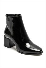 ANKLE PATENT LEATHER BOOT - Image 3
