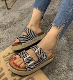 FLAT SANDALS