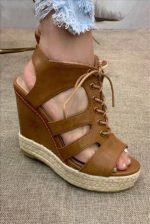 PLATFORM SANDALS - Image 2