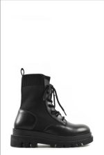 LACE UP BOOTS