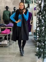 KNITTED JACKET SLEEVELESS - Image 2