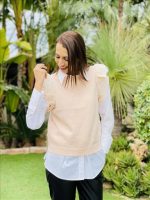 KNITTED SLEEVELESS