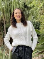 KNITTED TOP RUFFLED FRONT
