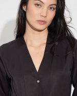 SHIRT SATIN V NECK - Image 4