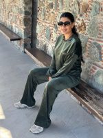 VELVET SWEATSHIRT LONG SLEEVE - Image 20
