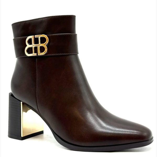 ANKLE BOOTS GOLD DETAILS