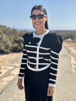 KNITTED SWEATER STRIPES